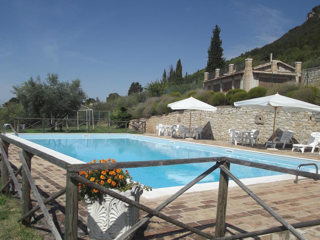 Agriturismo Villa Gabbiano Capodacqua  Exterior photo