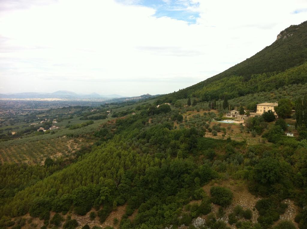 Agriturismo Villa Gabbiano Capodacqua  Exterior photo